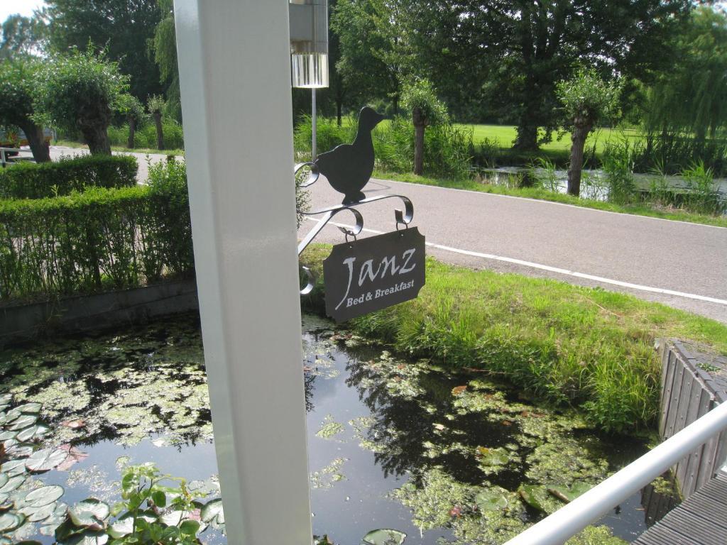 Bed and Breakfast Janz Капелле-ан-ден-Эйссел Екстер'єр фото